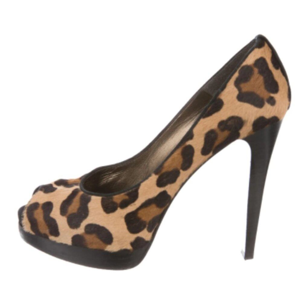 Stuart Weitzman Leopard Heels Pumps